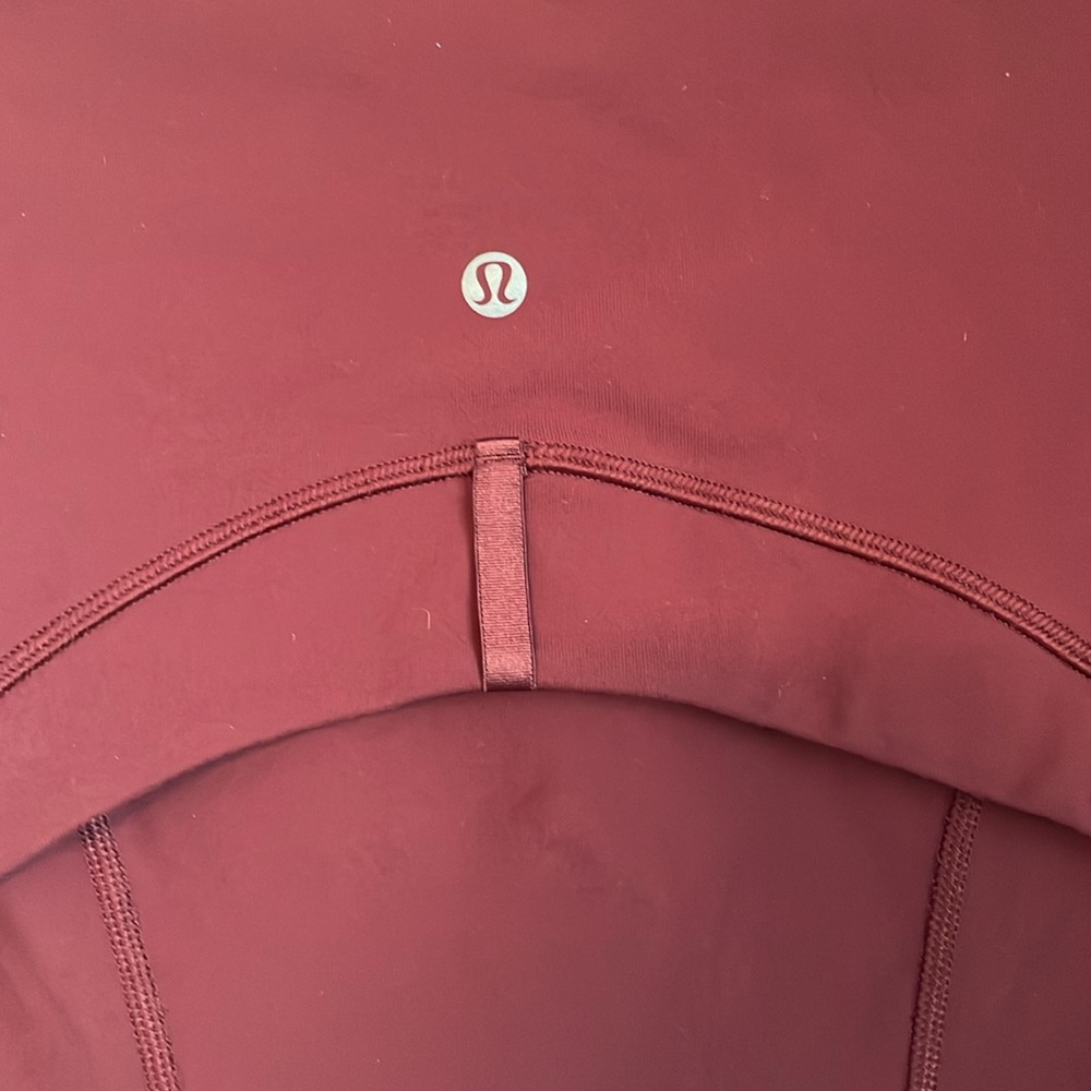 Lululemon Define Jacket
Red Merlot Size 6 - Picture 3 of 12